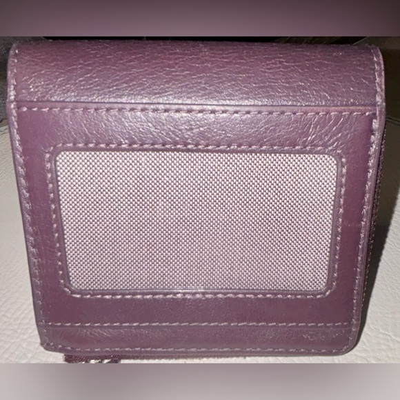 ⭐️COLE HAAN⭐️Brown Leather Accessory with Gold Accent - Picture 4 of 9